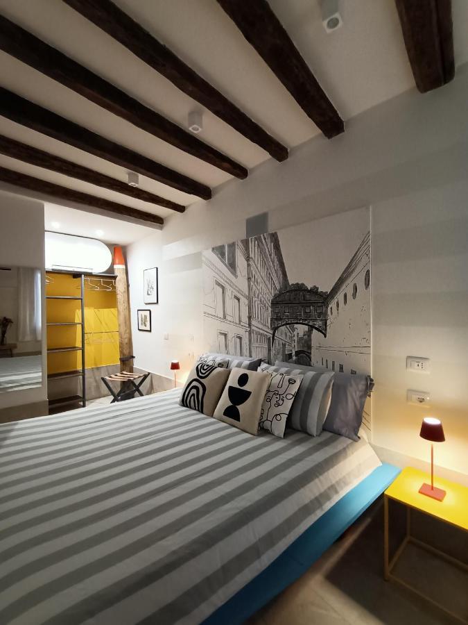 Casanova Venezia - Rialto Artistic Apartment Екстер'єр фото